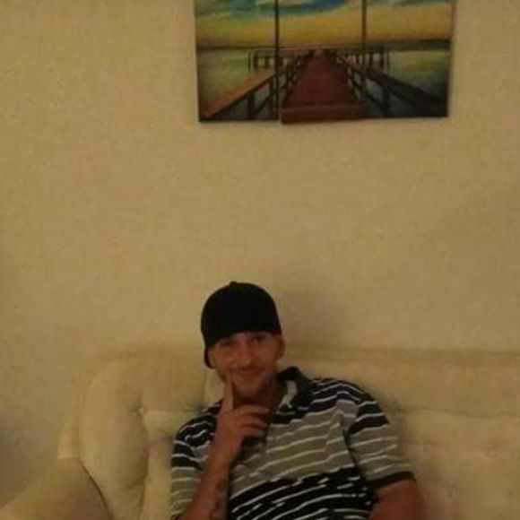 Meet your Posher, Scott - Picture 1 of 1